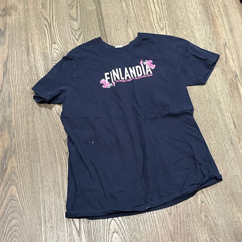 Finlandia Vodka Brand Derby Tee Shirt Gildan Short Sleeves Navy Blue Medium